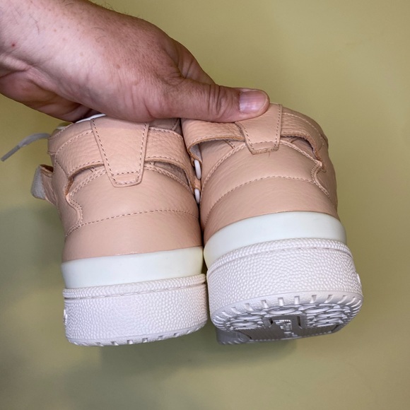 Adidas Forum Hi’s - Picture 3 of 6